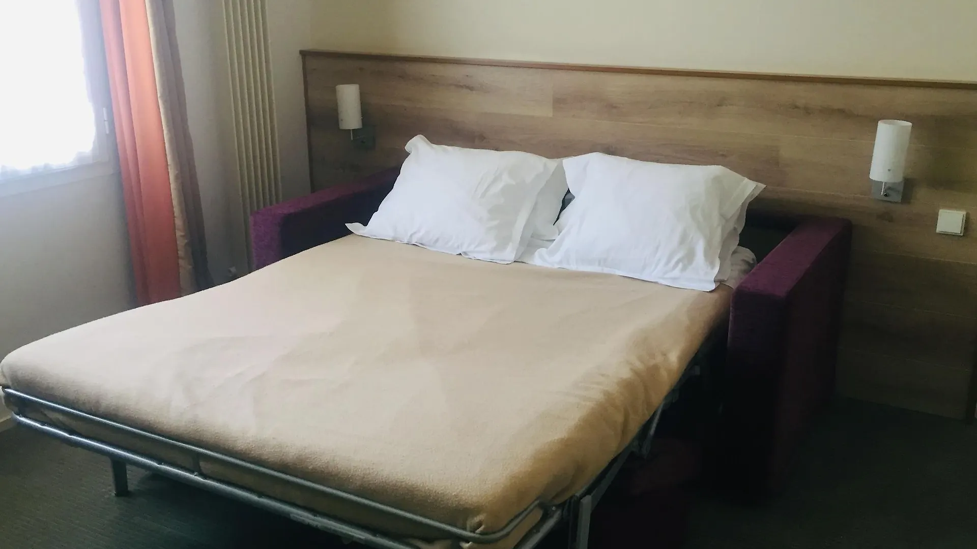 Best Western Plus L'Oree Paris Sud Saulx-les-Chartreux 4*,