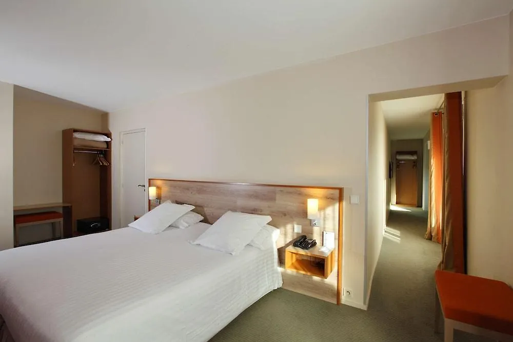 Best Western Plus L'Oree Paris Sud Saulx-les-Chartreux Hotel
