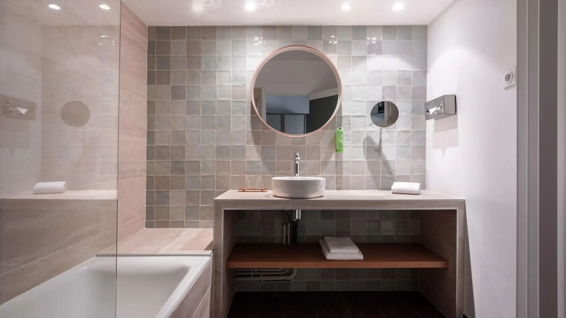 Hotel Best Western Plus L'Oree Paris Sud Saulx-les-Chartreux