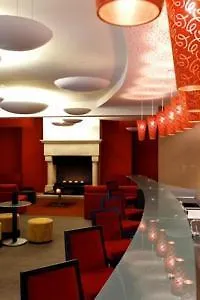 Best Western Plus L'Oree Paris Sud Saulx-les-Chartreux 4*,