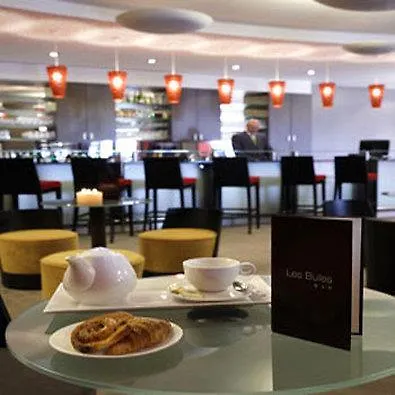 Best Western Plus L'Oree Paris Sud Saulx-les-Chartreux 4*,