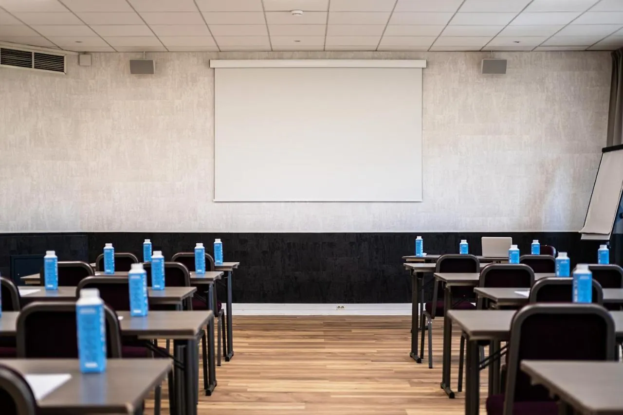 Best Western L Oree Paris Sud Saulx-les-Chartreux Hotel